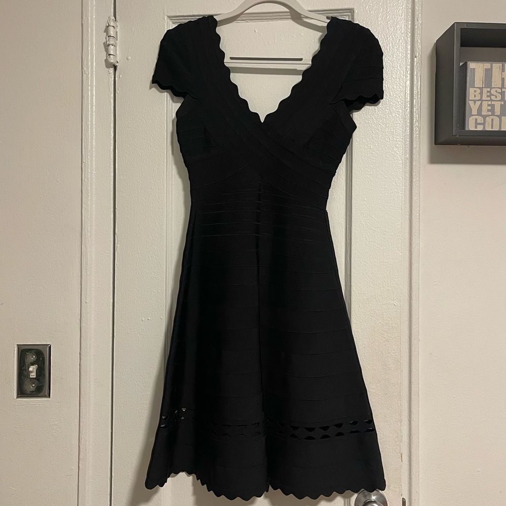 Herve Leger Short sleeve skater dress